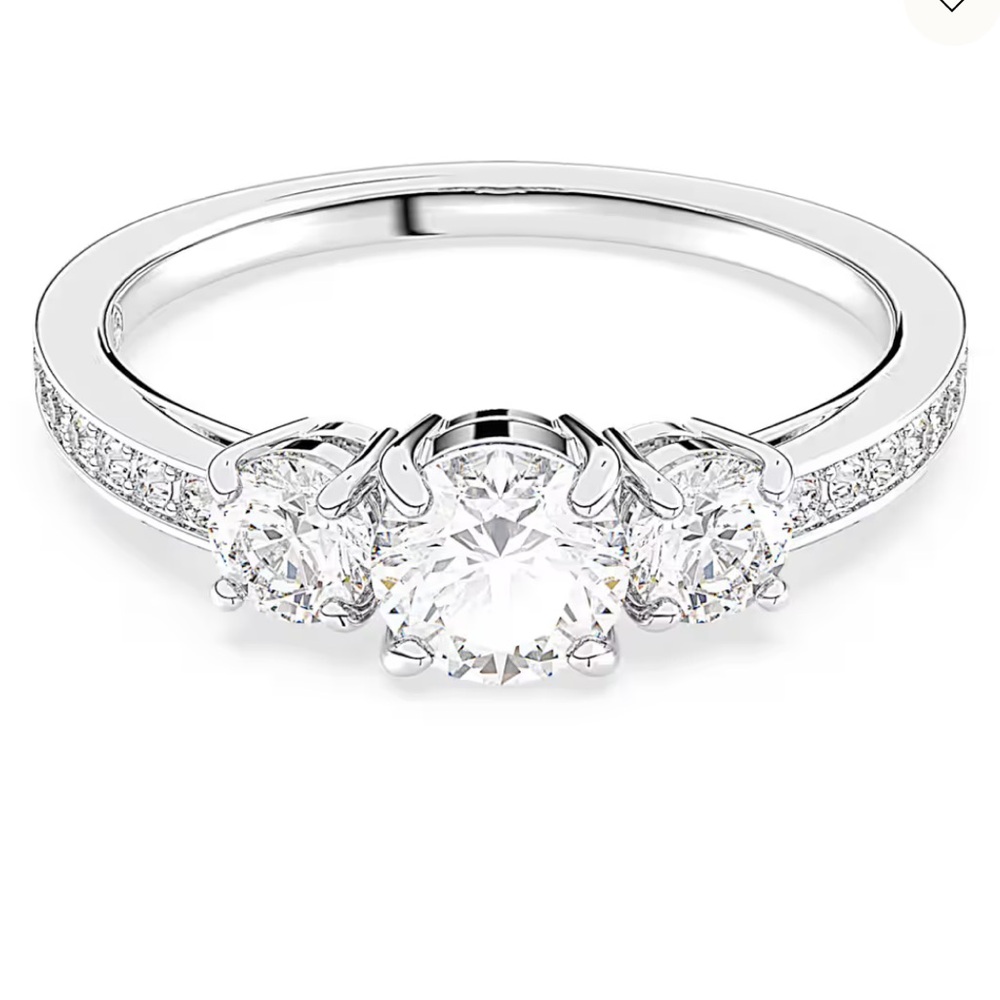 Swarovski  Stilla Attract ring
Round cut, White, Silver-tone finish